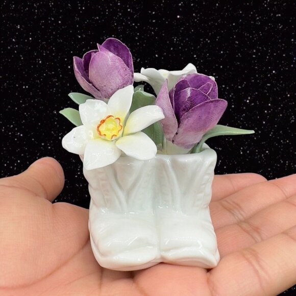 Crown Fine Bone China England Flower Porcelain Bouquet White Boot Hand Painted - Picture 7 of 10